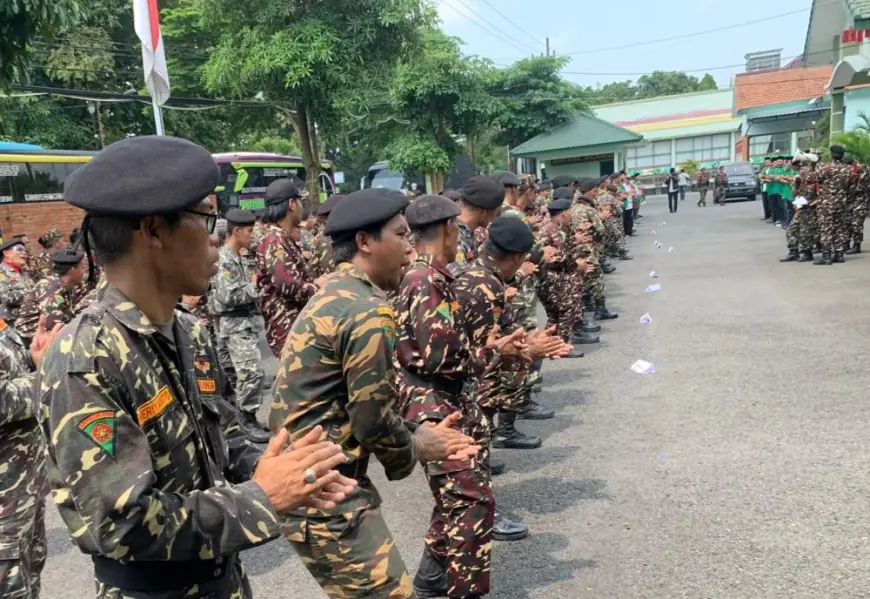 313 Kader Ansor dan Banser Jombang Hadiri Apel Akbar di Surabaya