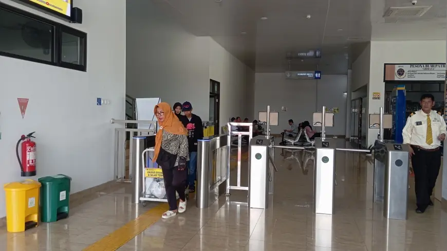 Jumlah Penumpang Bus di Terminal Patria Blitar Turun 3 Persen di Masa Lebaran 2025