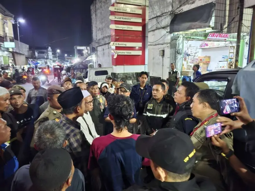 Ditertibkan, Puluhan Pedagang Sayur di Pasar Induk Bondowoso Sepakati Jam Bongkar Muat