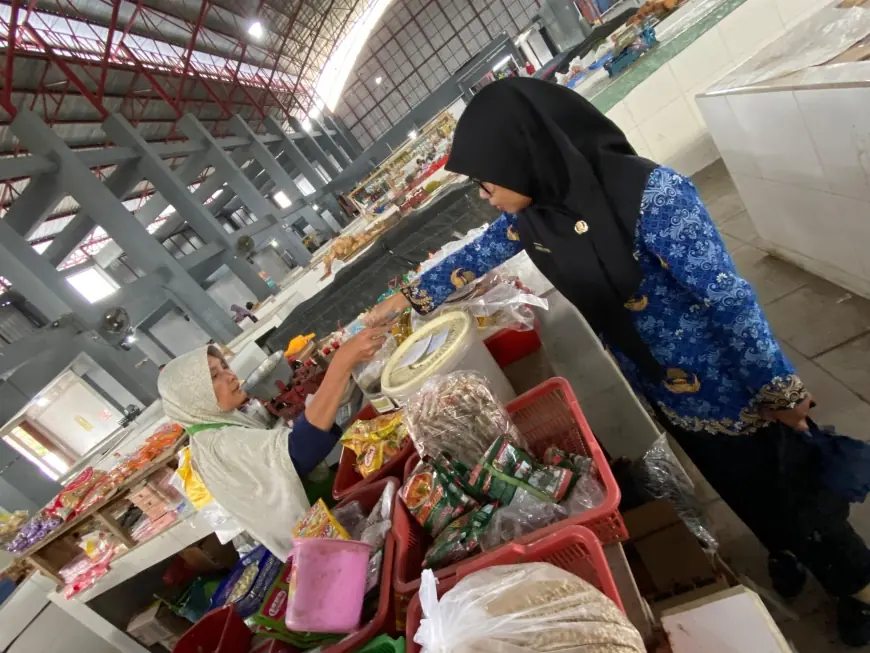 Pemkab Blitar Wajibkan ASN Belanja di Pasar Tradisional Minimal Sebulan Sekali