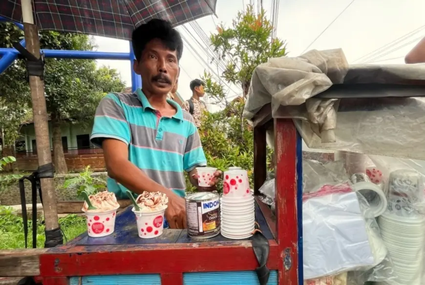 Penjual Es di Mojokerto Ditipu Orang Mengaku Polisi, Uang Rp9 Juta Raib