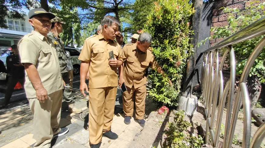 DPUPR Kota Kediri Lakukan Sidak Penataan Tiang Kabel Optik