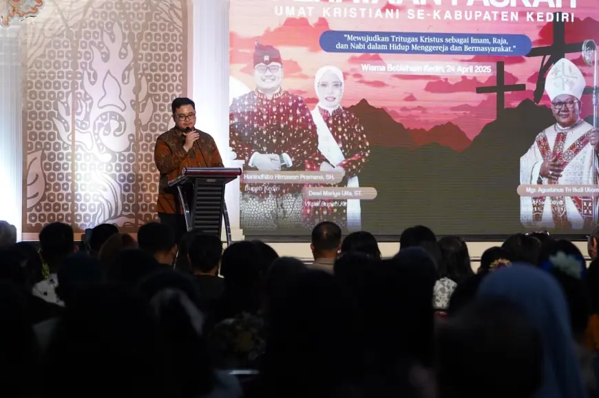 Hadiri Perayaan Paskah, Mas Dhito Sampaikan Bela Sungkawa Atas Meninggalnya Paus Fransiskus