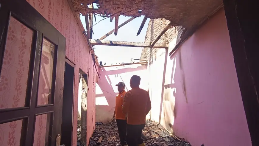 Dua Rumah di Kalisat Jember Terbakar, Uang Rp10 Juta Hangus