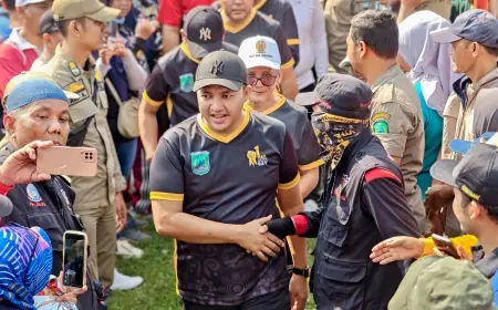 Buruh dan Pengusaha di Pasuruan Harmonis, May Day Diisi Acara Mlaku Bareng Bupati