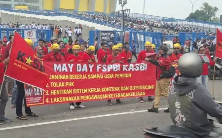 Pilih Aksi Turun Jalan, FSPBI dan KASBI Tolak Perayaan Hari Buruh di Stadion Joko Samudro Gresik