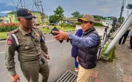 Satpol PP Kota Batu Tertibkan 2.100 Reklame Ilegal, Komitmen Tegakkan Perda Terus Berlanjut