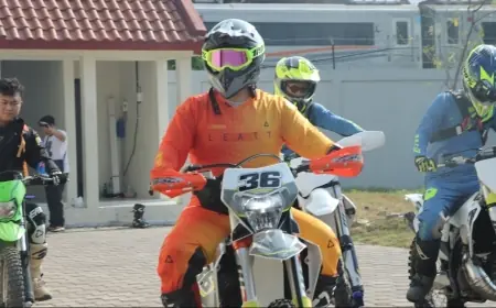 Kapolres Nganjuk Gelar Bakti Sosial Dikawal 30 Anggota Komunitas Trail