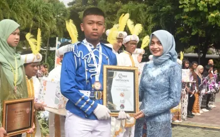 Peringati Hari Pendidikan Nasional, Mbak Wali Komitmen Tingkatkan Kualitas Pendidikan Kota Kediri