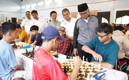 Gus Qowim Buka Open Turnamen Catur Wali Kota Cup 2025 di Kediri