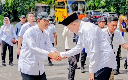 Terima Kunjungan Mensos, Bupati Pasuruan Siapkan Guru dan Gedung Sekolah Rakyat