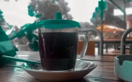 Walaupun Nikmat, Minum Kopi Berlebihan Bisa Timbulkan Berbagai Penyakit
