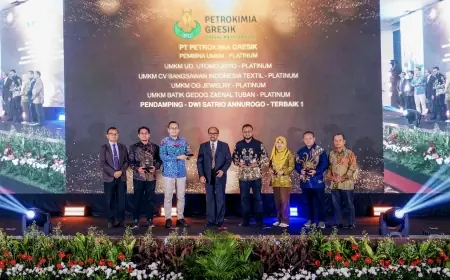Tiga Dekade Bina UMKM, Petrokimia Gresik Raih 7 Penghargaan
