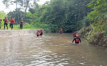 Petugas Rencanakan Sisir Sungai Brantas untuk Cari Balita Hanyut di Blitar