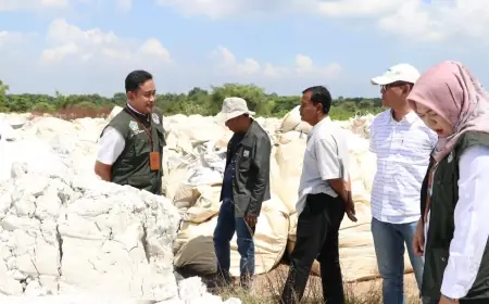 Hampir Sebulan Kasus Pembuangan Ribuan Ton Limbah di Gresik belum Terungkap
