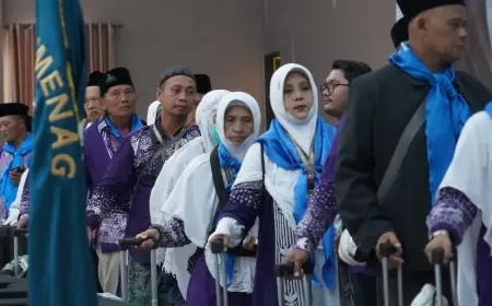 77 Kloter Telah Diberangkatkan Embarkasi Surabaya, 79 Persen Jemaah Sudah Menuju Tanah Suci