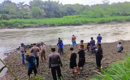 Berenang di Sungai Brantas, Remaja Asal Sanankulon Blitar Hanyut Terbawa Arus