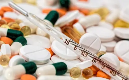 Waspada!  Bahaya yang Mengintai di Balik Konsumsi Antibiotik tanpa Resep Dokter