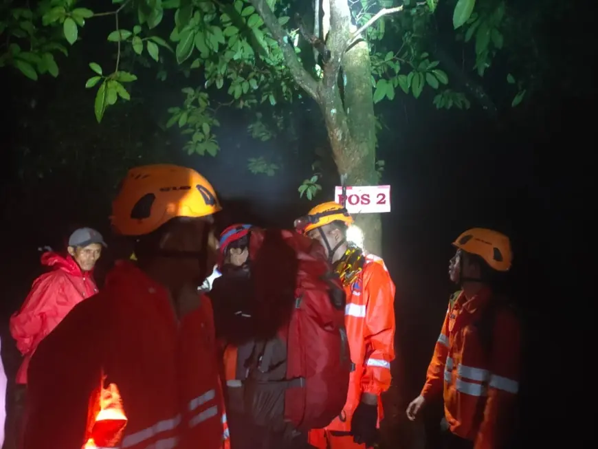 Hujan dan Berkabut, Tim SAR Kesulitan Cari Pendaki yang Terjatuh di Gunung Saeng Bondowoso