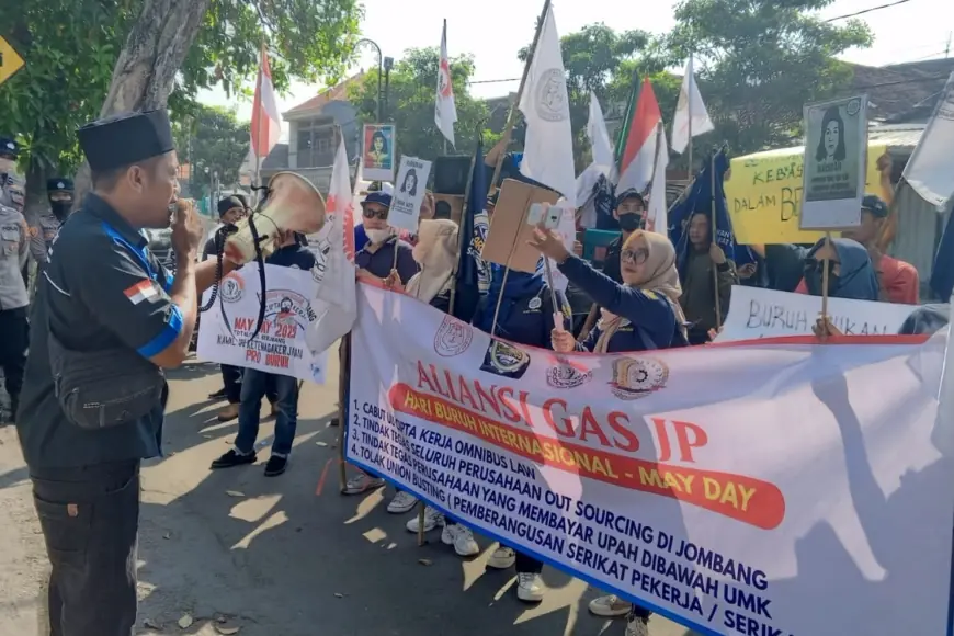 Sarbumusi Jombang Sesali Sistem Outsourching dan Upah di Bawah UMK