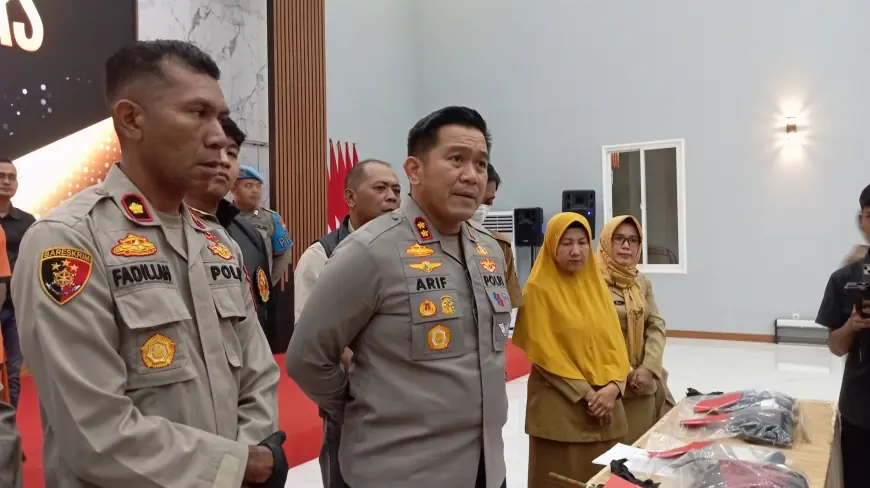 Dua Pasang Remaja di Blitar Pesta Seks di Rumah Kosong, Kapolres : Masih Penyelidikan