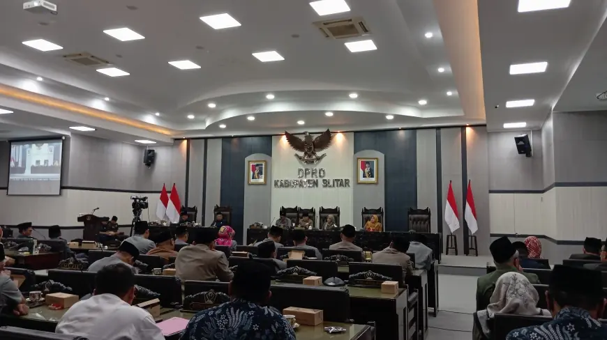 Awal Kepemimpinan, Bupati Blitar Usulkan 8 Ranperda, Begini Pandangan Fraksi DPRD