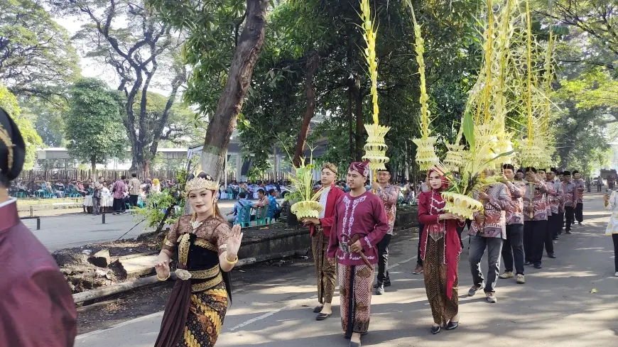 Manten Tebu Awali Buka Giling, PG Ngadirejo Targetkan 10 Juta Kuintal Tebu