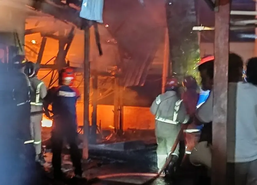 Legislatif Minta Evaluasi Menyeluruh usai Kebakaran 20 Lapak Pasar di Jombang