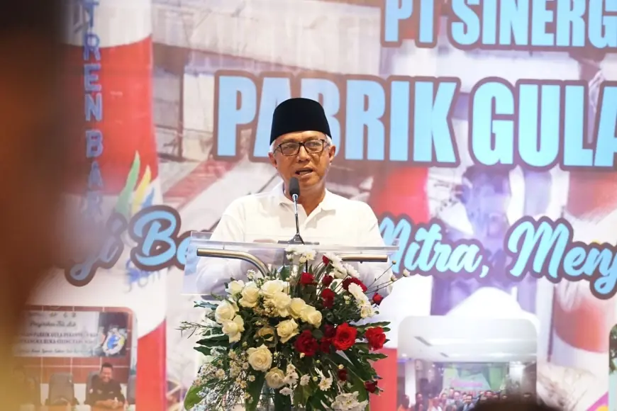 Gus Qowim Hadiri Selamatan Buka Giling PG Pesantren Baru