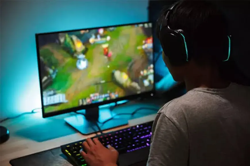 Kecanduan Game Online, antara Hiburan dan Bahaya