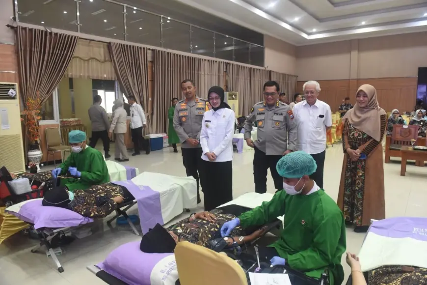 Peringati Hari Thalasemia Sedunia, Vinanda Berbagi Kebahagiaan Bersama POPTI