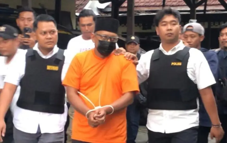 Gadaikan BPKB Mobil Pelanggan, Kepala Cabang Dealer di Mojokerto Dibekuk Polisi