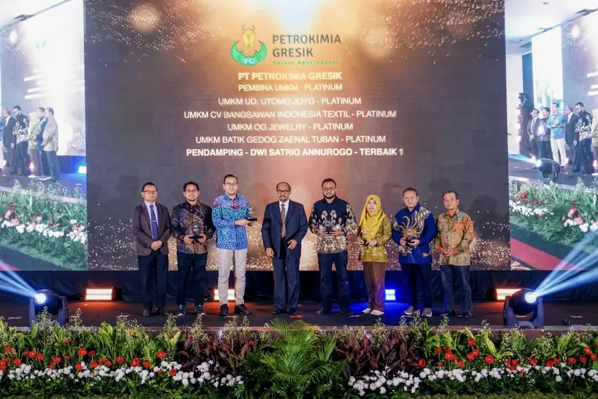Tiga Dekade Bina UMKM, Petrokimia Gresik Raih 7 Penghargaan