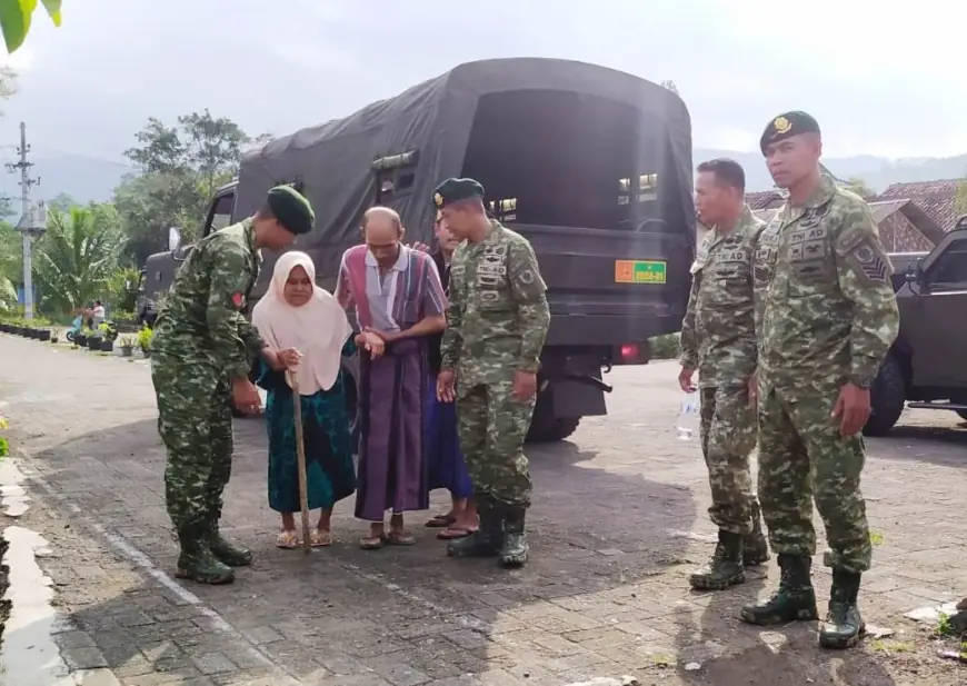 Konflik Desa Kaligedang Ijen Bondowoso Sudah Usai, TNI dan Warga Kembali Bercengkrama