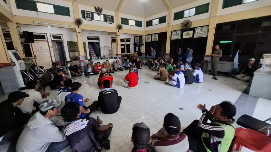 Kasus PHK di Gresik: Karyawan Dipekerjakan Kembali Setelah Warga Ancam Demo