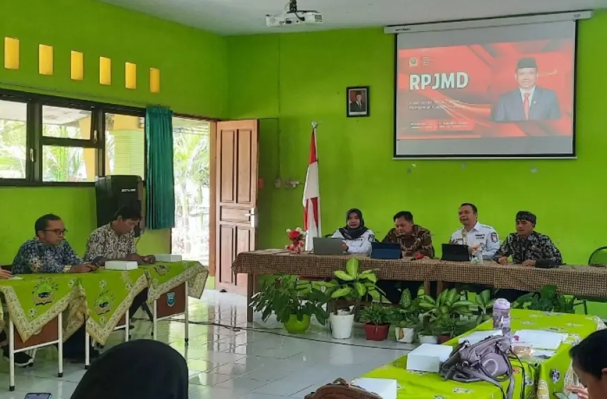 Dukung SD–SMP Swasta Digratiskan, DPRD Probolinggo Minta Regulasi Dana BOS Direvisi