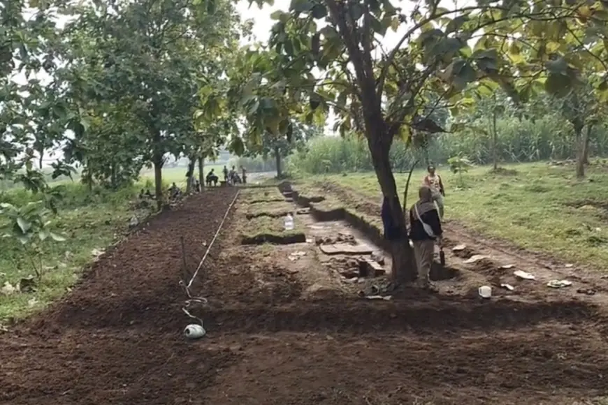 Ekskavasi Rampung, Ini Temuan Arkeolog di Selatan Candi Brahu Mojokerto