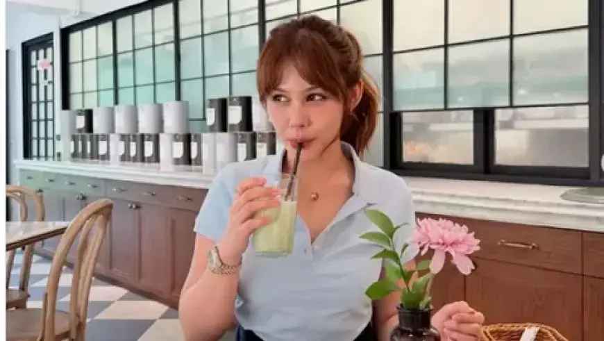 Demi Film Barunya, Vanesha Prescilla Akhirnya Mau Instal Aplikasi WhatsApp