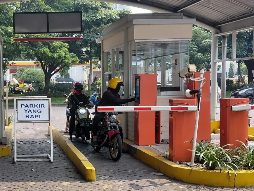 Rayakan HJKS ke-732: Tarif Parkir di Surabaya Hanya Seharga Umur Kota