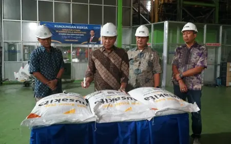 Kunker ke PG Pesantren, Dirut PT SGN Optimis Musim Giling 2025 Lampaui Target