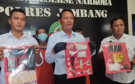 Jombang Darurat Narkoba, Polisi Ciduk Dua Tersangka Berikut Sabu Seberat 210 Gram