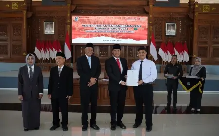 Bupati Tuban Serahkan SK CPNS Formasi 2024, Ini Harapan Mas Lindra