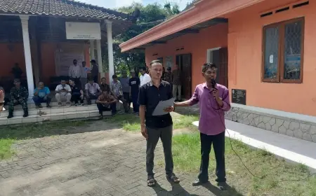 Warga Geruduk Balai Desa Dadapan Nganjuk, Pertanyakan Pemblokiran Sikeudes