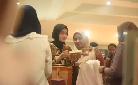 Beri Arahan pada Kurasi Produk Kerajinan Kota Kediri, Mbak Wali Harapkan Peningkatan Kualitas