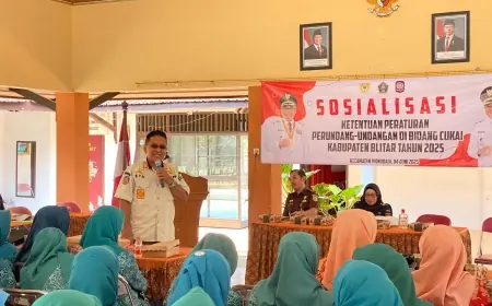Satpol PP Blitar Ajak Ibu PKK Berperan Aktif Gempur Rokok Ilegal
