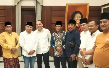 Sempat Ancam Lumpuhkan Surabaya, Kini FSMI Berbalik Arah Dukung Eri Cahyadi usai Dialog