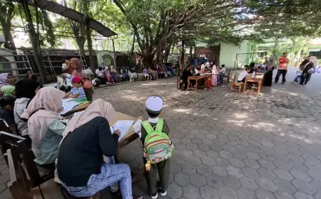 Masalah SPMB di Gresik, Banyak Orang Tua Belum Bisa Daftar Online Mandiri