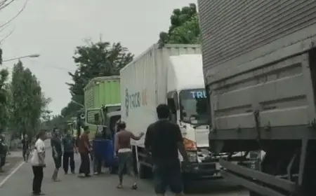 Akibat Rem Blong, Laka Karambol di Kota Probolinggo Lukai 3 Korban