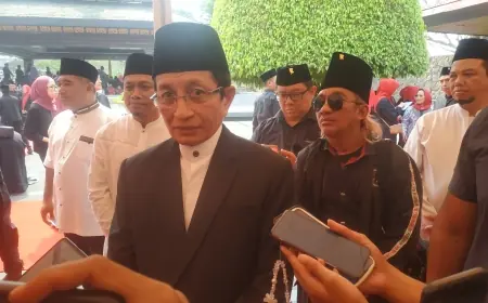 Menteri Agama Hadiri Ziarah Kebangsaan Haul ke-55 Bung Karno di Kota Blitar, Begini Pesannya