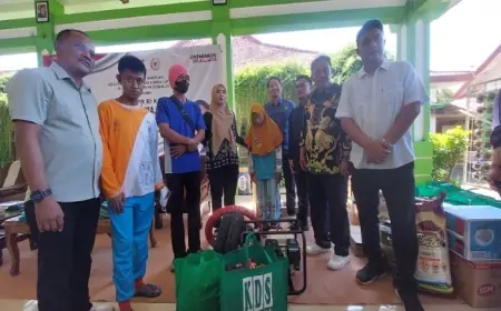 Anggota DPR RI Dini Rahmania Salurkan Bantuan ATENSI untuk Warga Disabilitas di Probolinggo